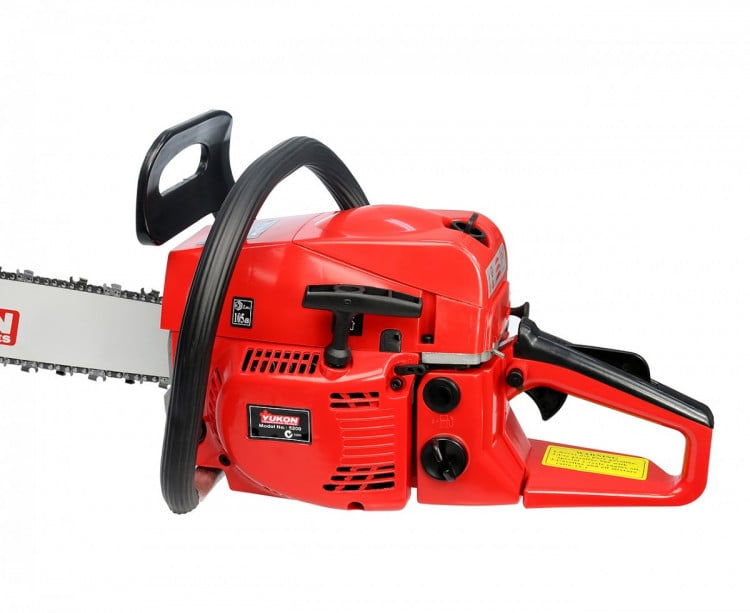 Yukon 52cc Tradesman Chainsaw With Case