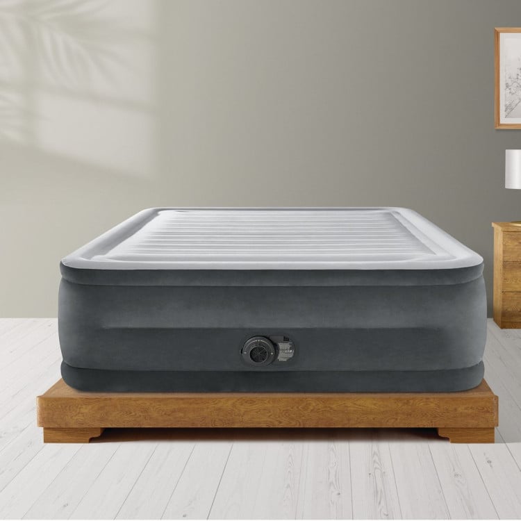 Intex Dura-Beam Deluxe Queen Comfort-Plush High-Rise Air Mattress image 8