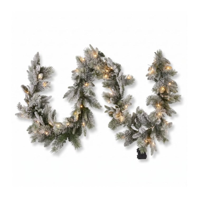 Christabelle Snowy Stamford Spruce 2.3m 7.5ft Tree 61cm Wreath Snowy Stamford 2.7m Christmas Garland Snowy with LED image 6