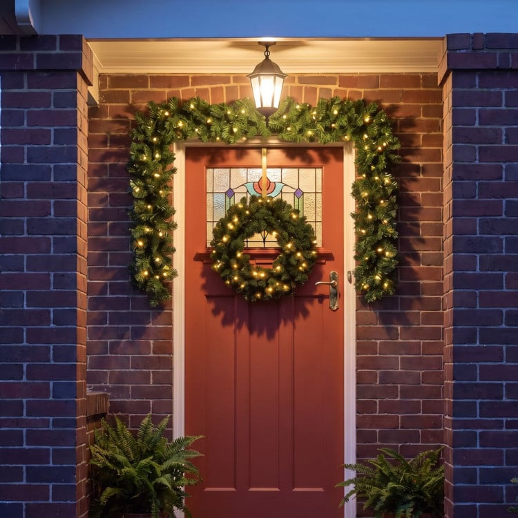 Christabelle Pre-Lit Highland Pine Wreath 61cm and Garland 2.74m Warm White LED Battery Timer Decoration image 10
