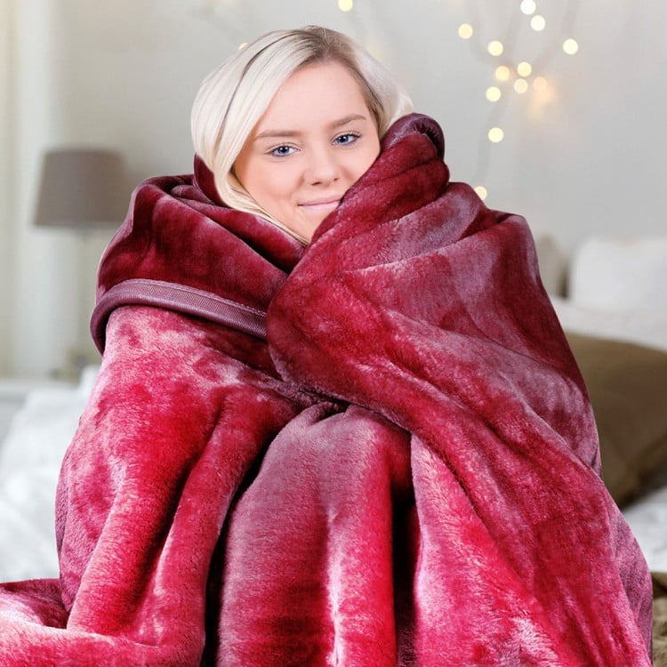 600GSM Large Double-Sided Faux Mink Blanket - Wine Red image 3