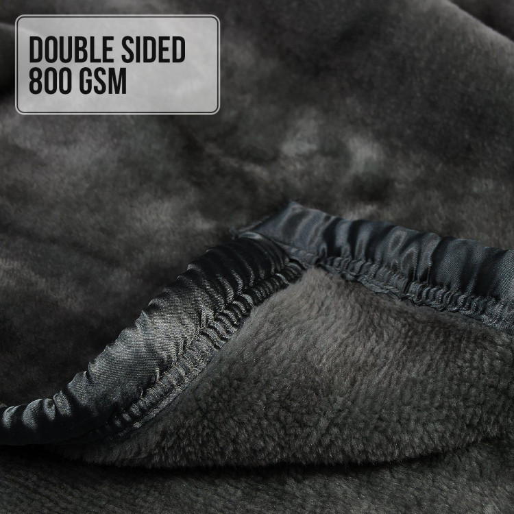 800GSM Heavy Double-Sided Faux Mink Blanket - Black image 6