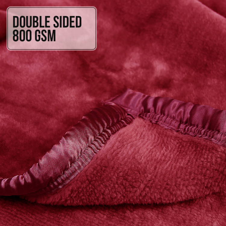 800GSM Heavy Double-Sided Faux Mink Blanket - Red image 5