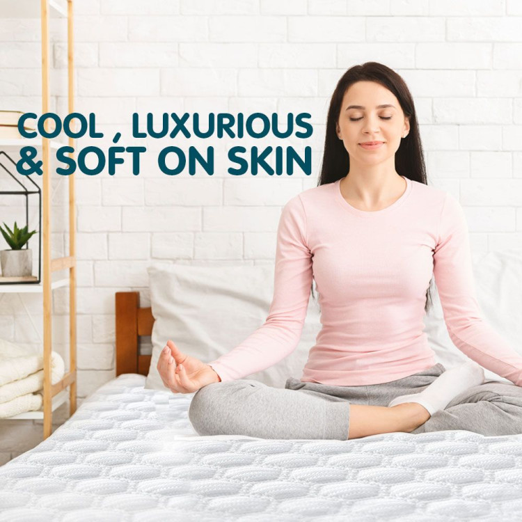 Laura Hill Cool Max Mattress Protector- Queen image 8