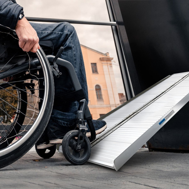 Aluminium Foldable Wheelchair Ramp R01 - 5ft image 9